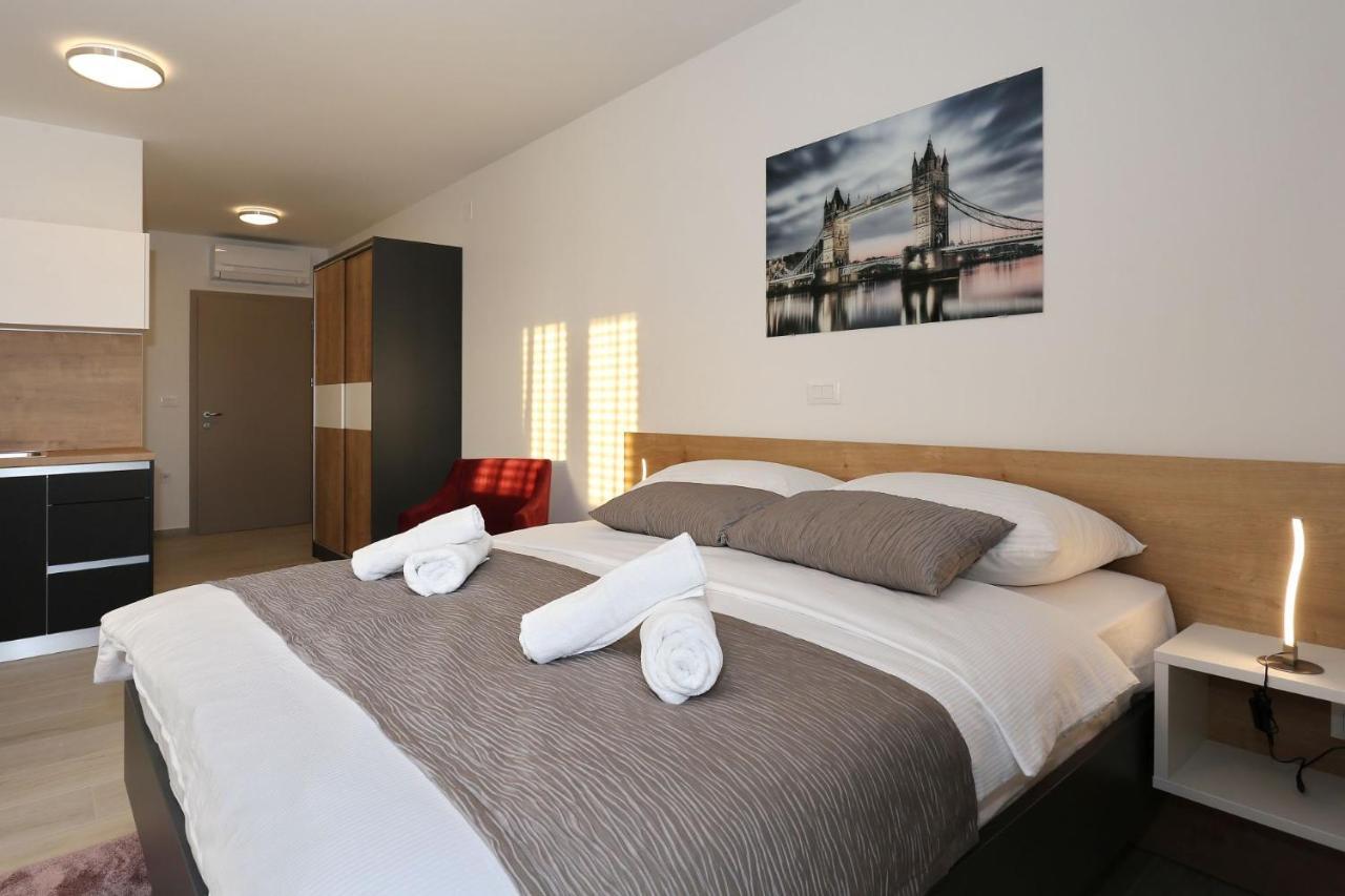 Villa Ankora 1 With Heated Pool Biograd Na Moru Eksteriør billede