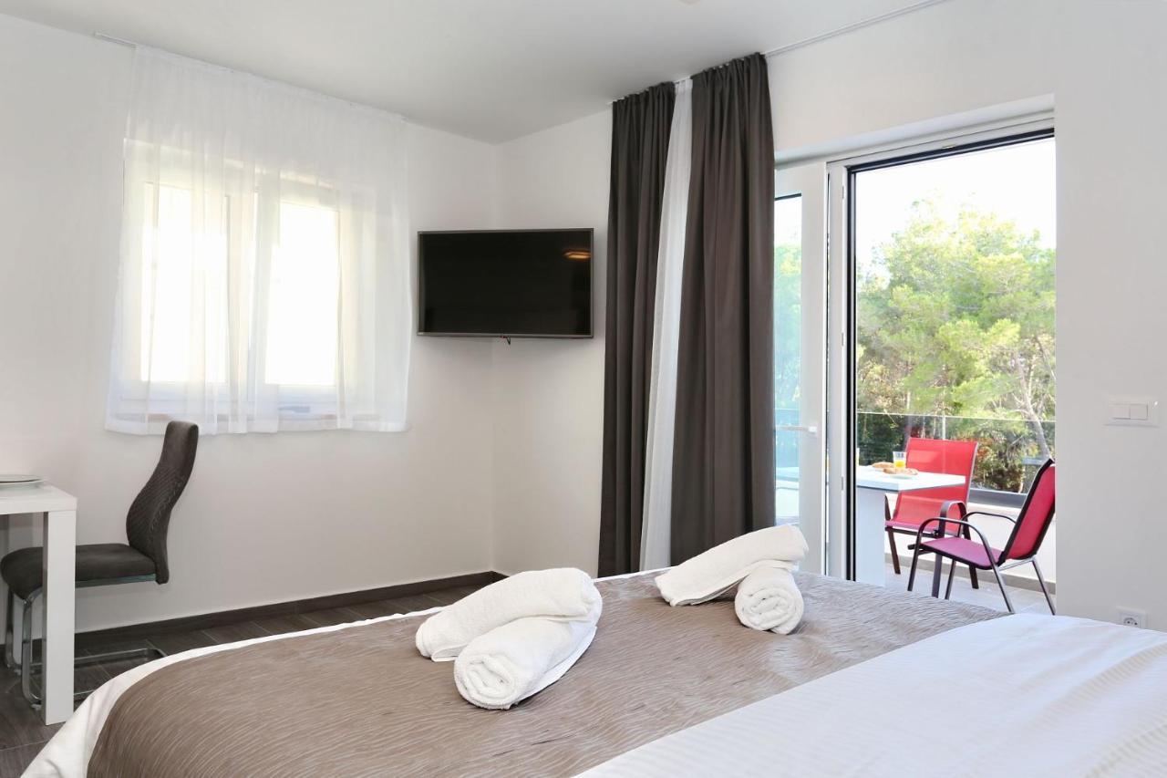 Villa Ankora 1 With Heated Pool Biograd Na Moru Eksteriør billede