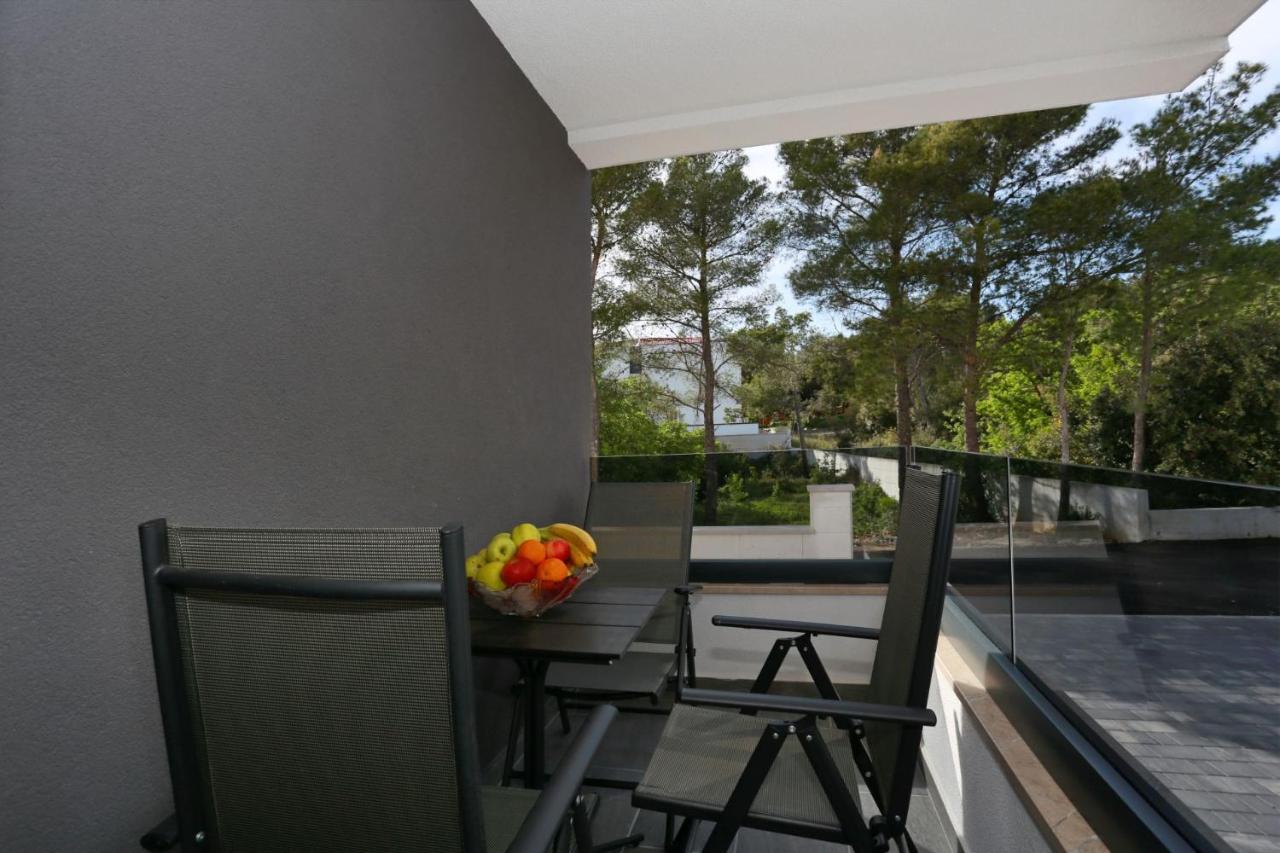 Villa Ankora 1 With Heated Pool Biograd Na Moru Eksteriør billede